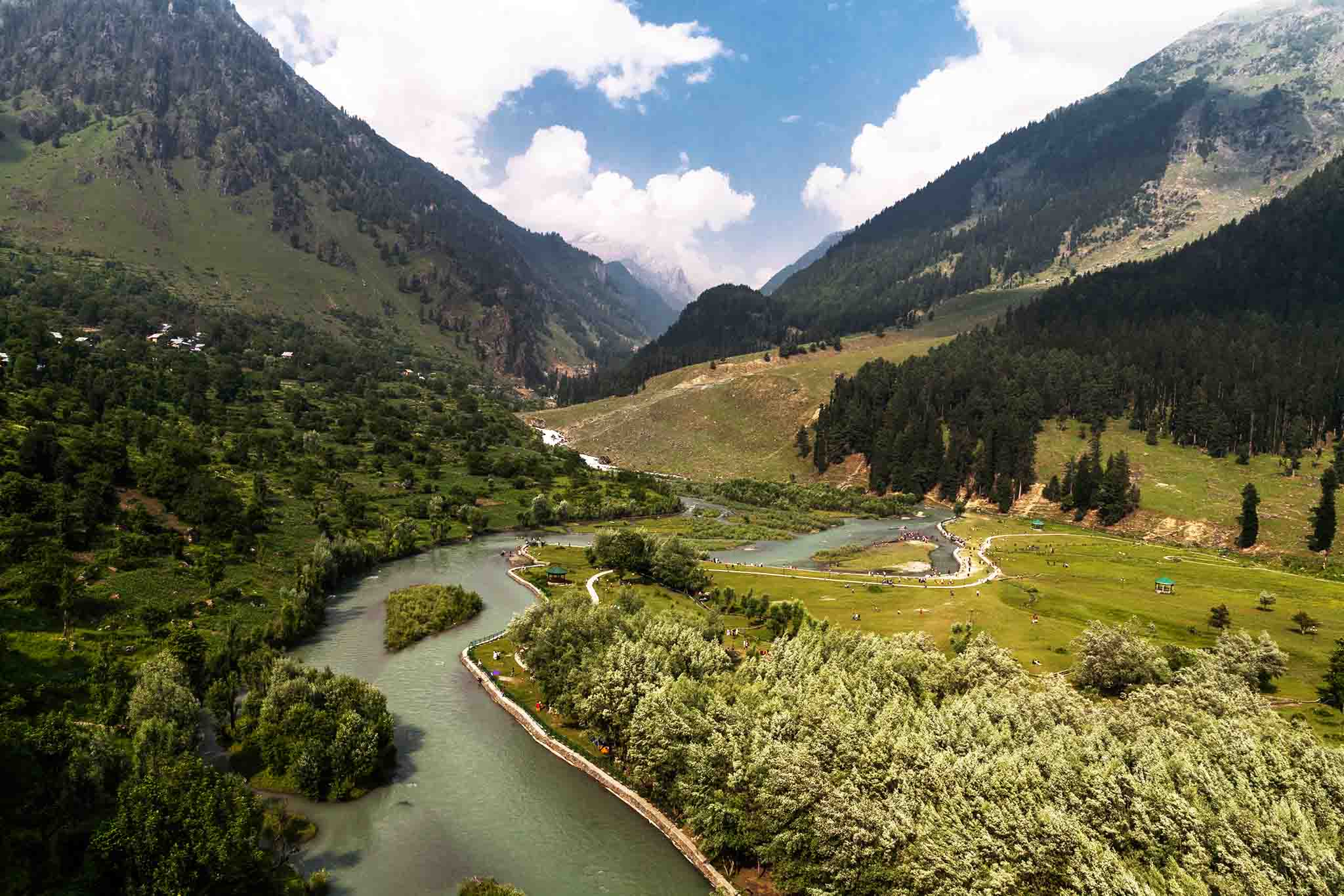 Betaab Valley