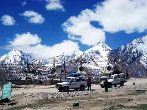 Kunzum Pass